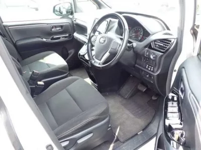 Toyota ESQUIRE