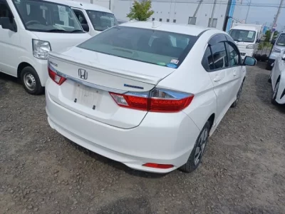Honda GRACE