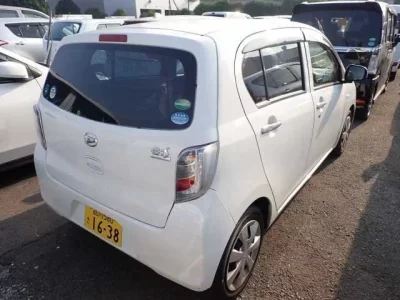 Daihatsu MIRA E S