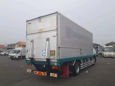 Nissan CONDOR