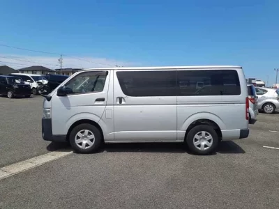 Toyota REGIUS ACE VAN