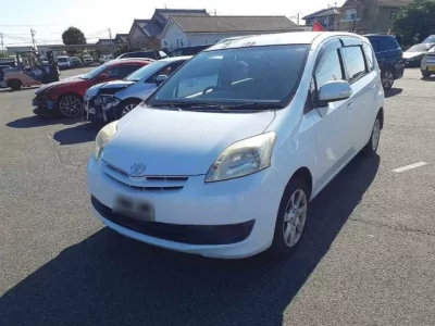 Toyota PASSO SETTE