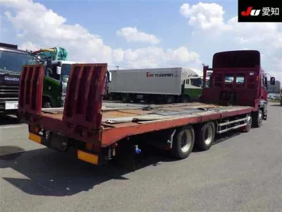 Isuzu GIGA