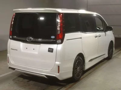 Toyota ESQUIRE
