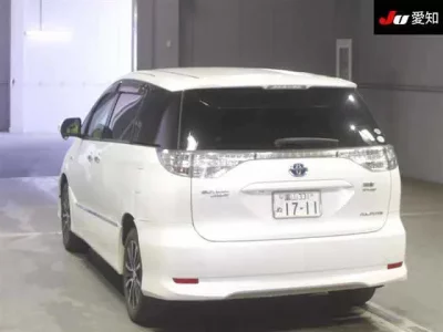 Toyota ESTIMA HYBRID