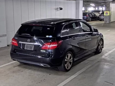 Mercedes-Benz B CLASS