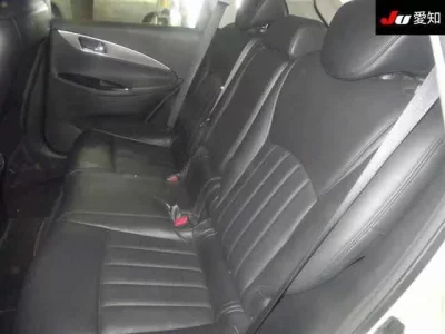 Nissan SKYLINE CROSSOVER