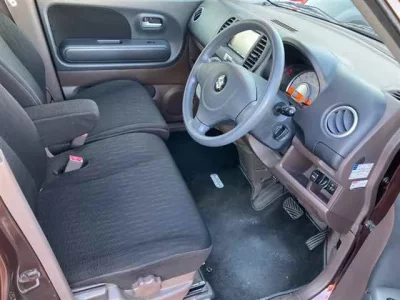 Suzuki MRWAGON