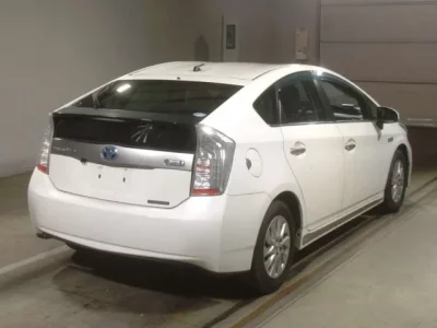 Toyota PRIUS PHV