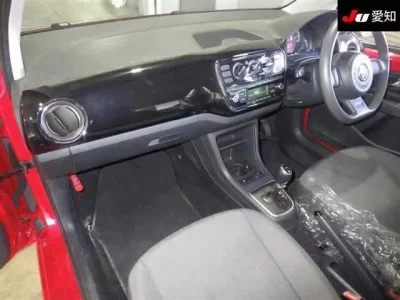 Volkswagen UP