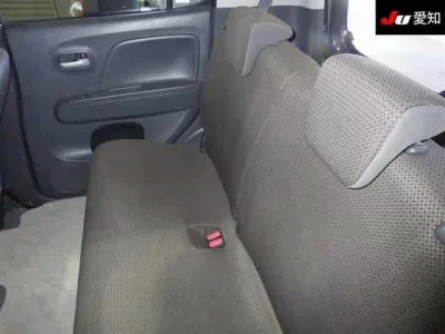 Suzuki MRWAGON