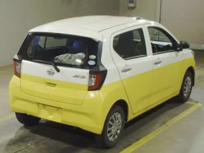 Daihatsu MIRA E S