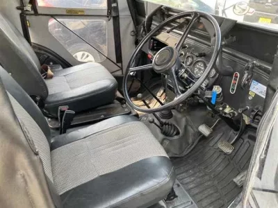 Mitsubishi JEEP