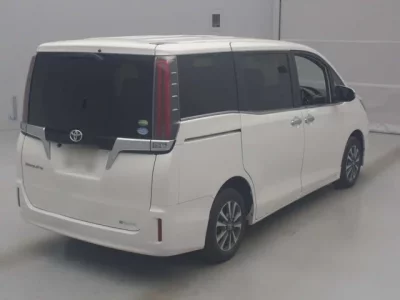 Toyota ESQUIRE