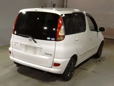 Toyota FUNCARGO