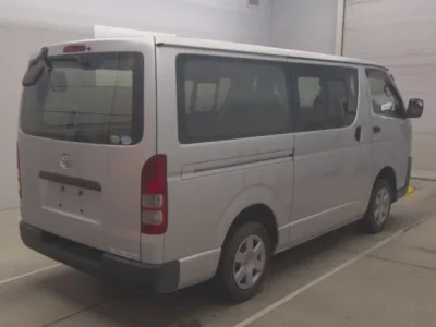 Toyota REGIUS ACE VAN