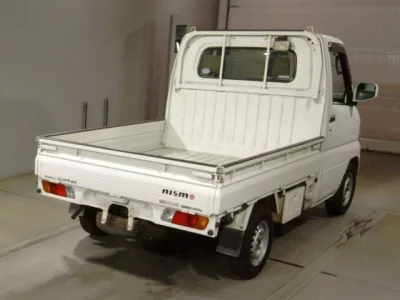 Nissan CLIPPER TRUCK