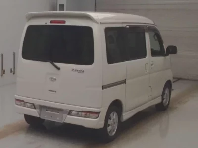 Daihatsu Atrai Wagon