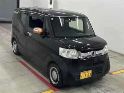 Honda N BOX SLASH