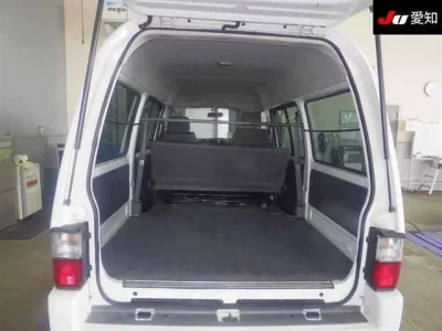 Mitsubishi DELICA