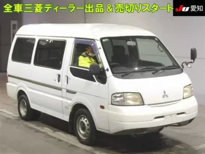 Mitsubishi DELICA