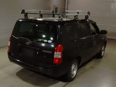 Toyota SUCCEED