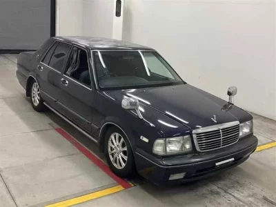 Nissan CEDRIC