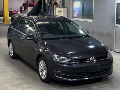 Volkswagen GOLF VARIANT