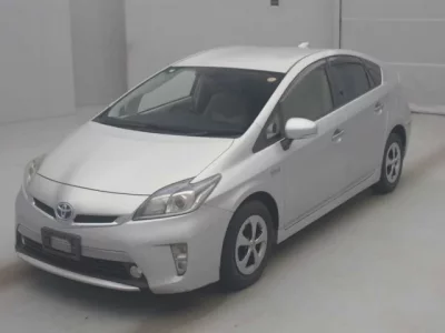 Toyota PRIUS PHV