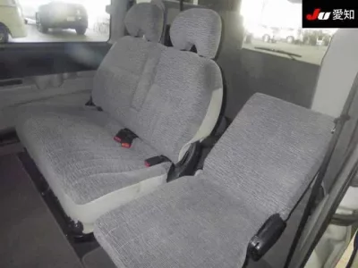 Mitsubishi DELICA