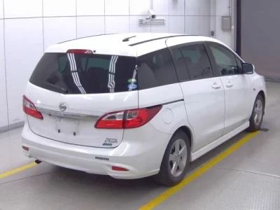 Nissan LAFESTA