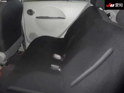 Mitsubishi I