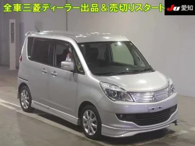 Mitsubishi DELICA D2