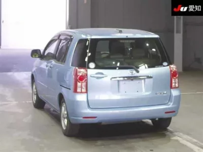 Toyota RAUM