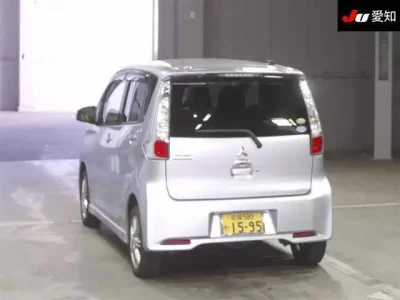 Mitsubishi EK CUSTOM