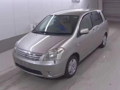 Toyota RAUM
