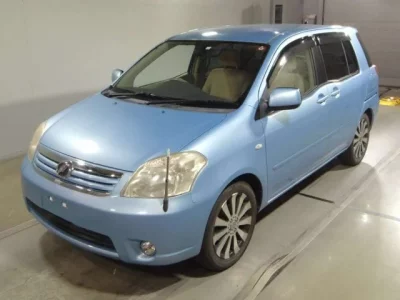 Toyota RAUM