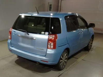 Toyota RAUM