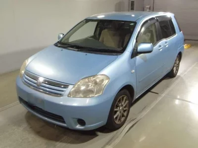Toyota RAUM