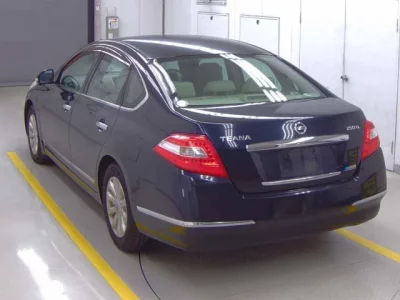 Nissan TEANA