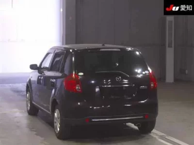 Mazda VERISA
