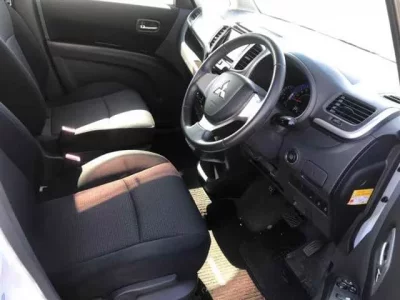 Mitsubishi DELICA D2