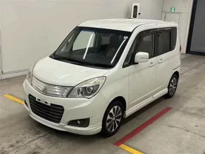 Mitsubishi DELICA D2