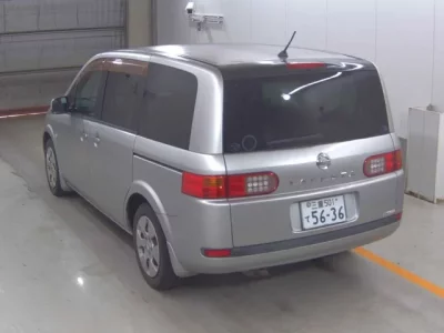 Nissan LAFESTA