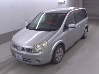 Nissan LAFESTA