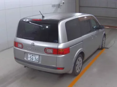 Nissan LAFESTA
