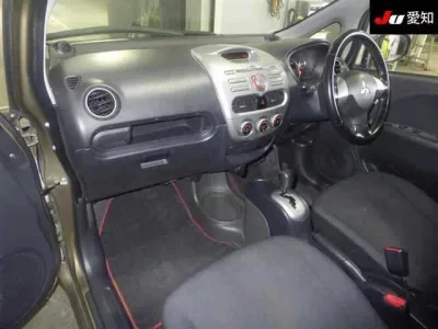 Mitsubishi I