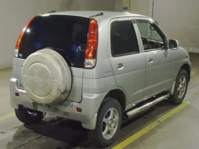 Daihatsu TERIOS KID