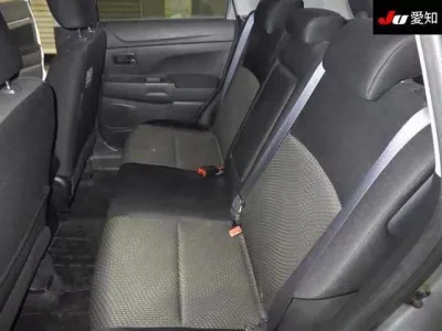 Mitsubishi RVR