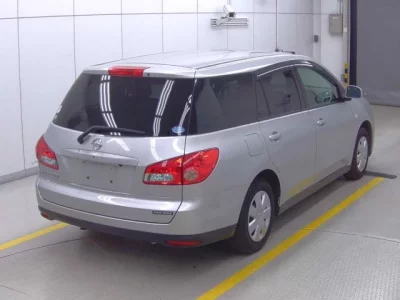 Nissan WINGROAD